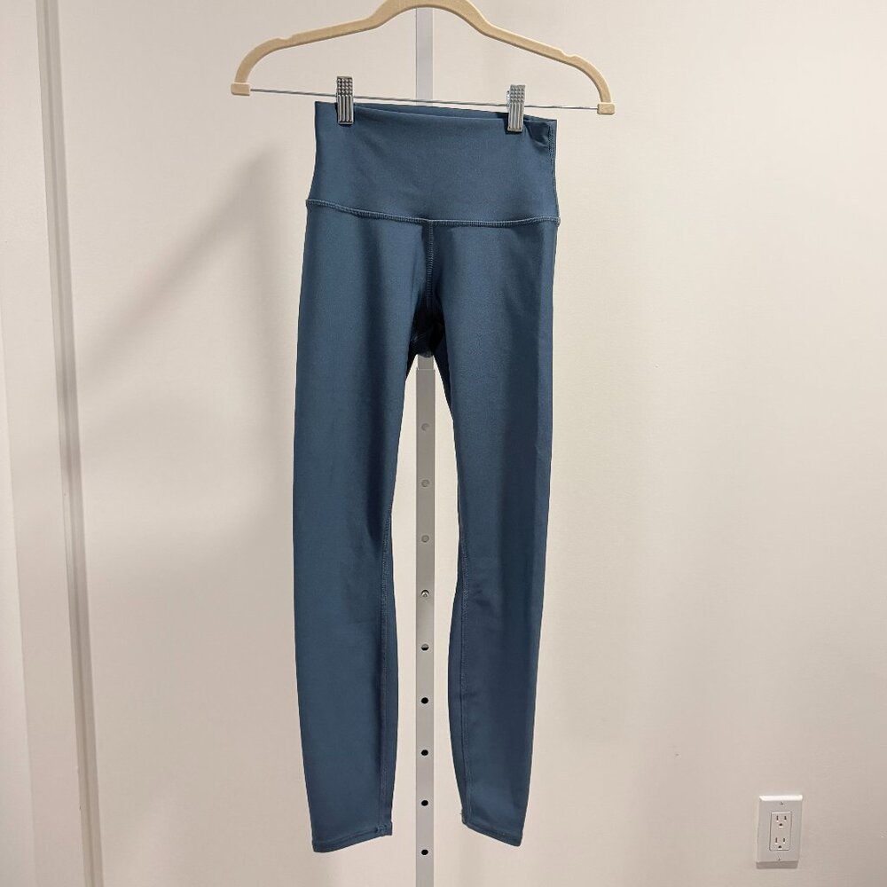 NWOT Alo Yoga - Airlift High-Waist 7/8 Legging